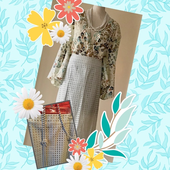 2 Skirts SALE Ann Taylor - Picture 4 of 7